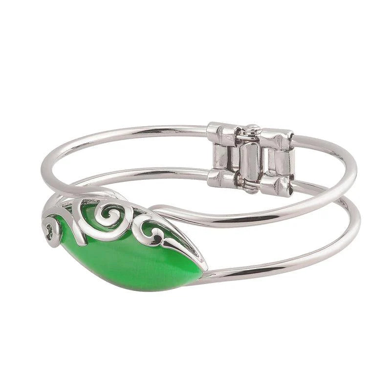 Green Stone Cat Eye Celtic Bangle by Solvar