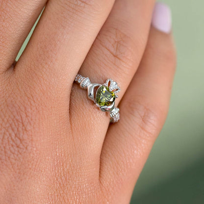 Silver August Birthstone Peridot Women's Claddagh Ring